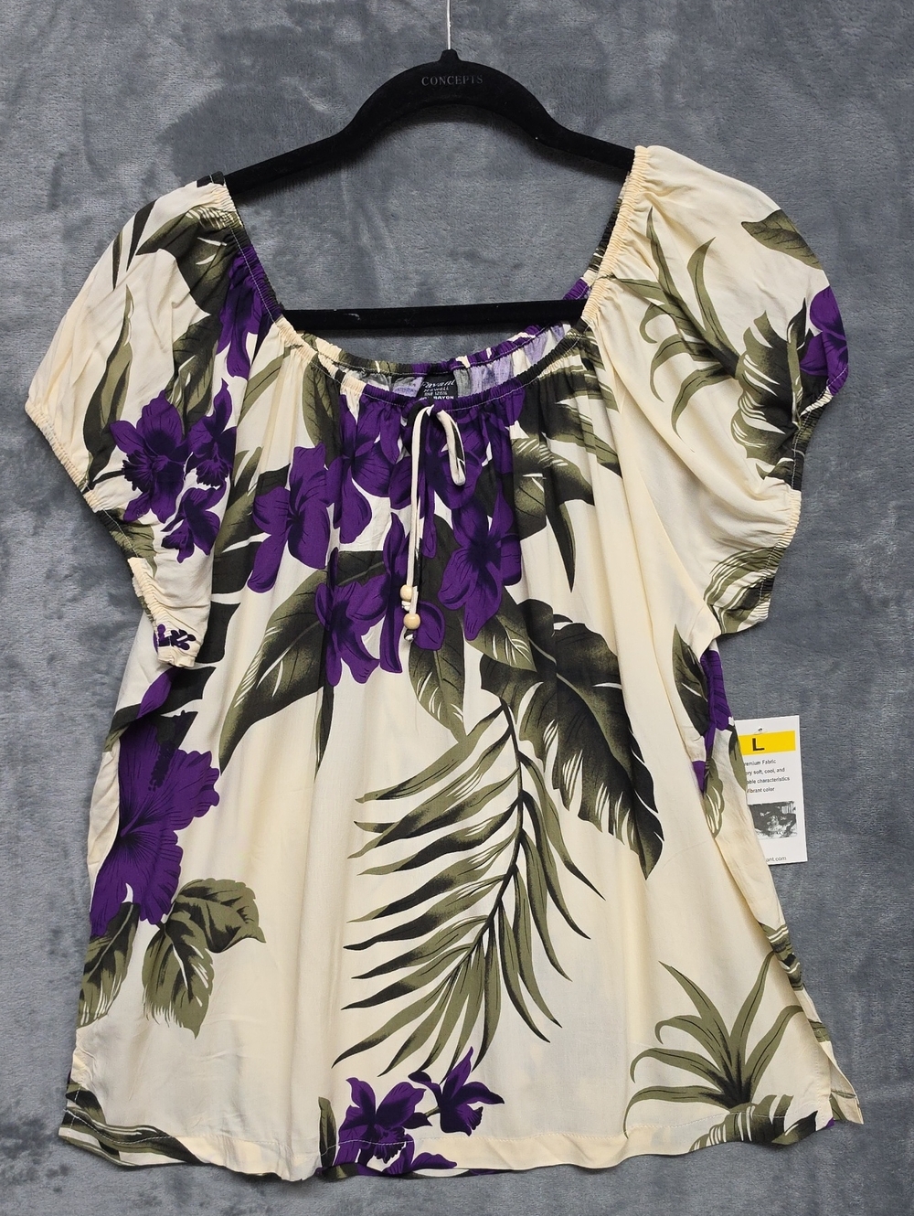 Floral Off-Shoulder Hawaiian Peasant Top in Cream with Purple Blooms Sz LG